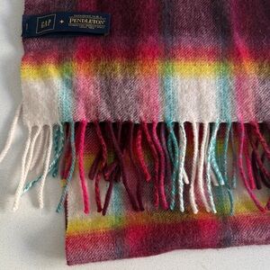 Pendleton by GAP wool scarf